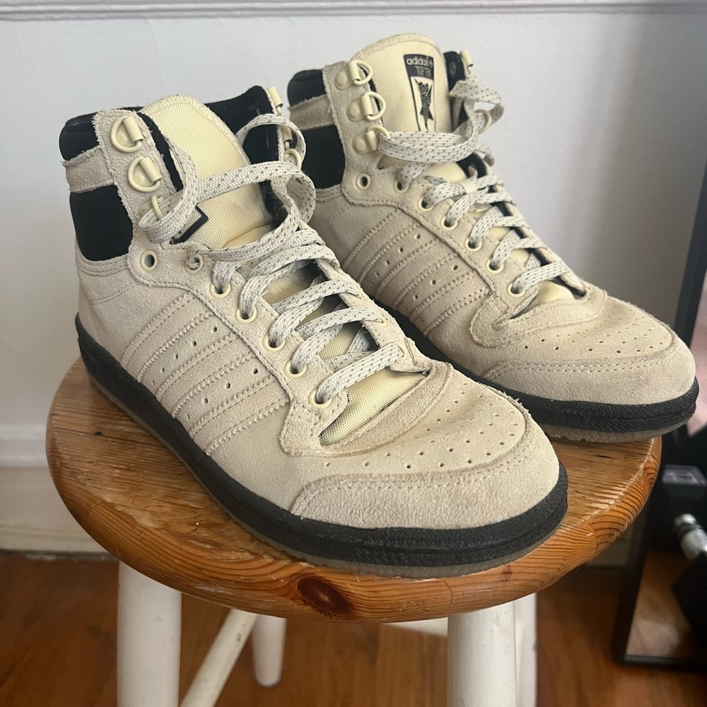 Adidas Originals Top Ten High Sand / Black FV4928 Suede Hi Top Sneakers Sz 7.5